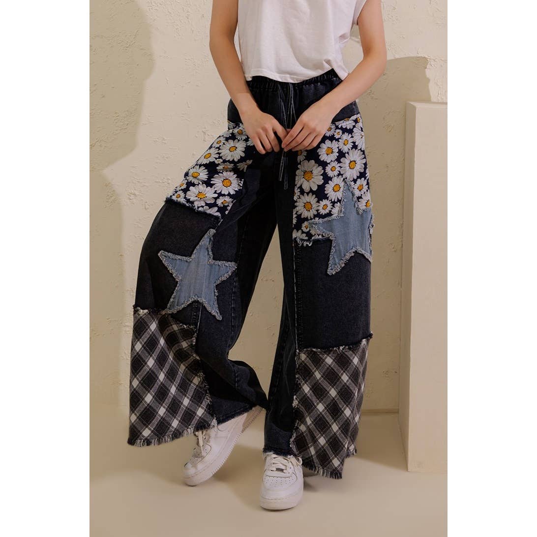 Sage & Fig Wide Leg Plaid with Star Pants
