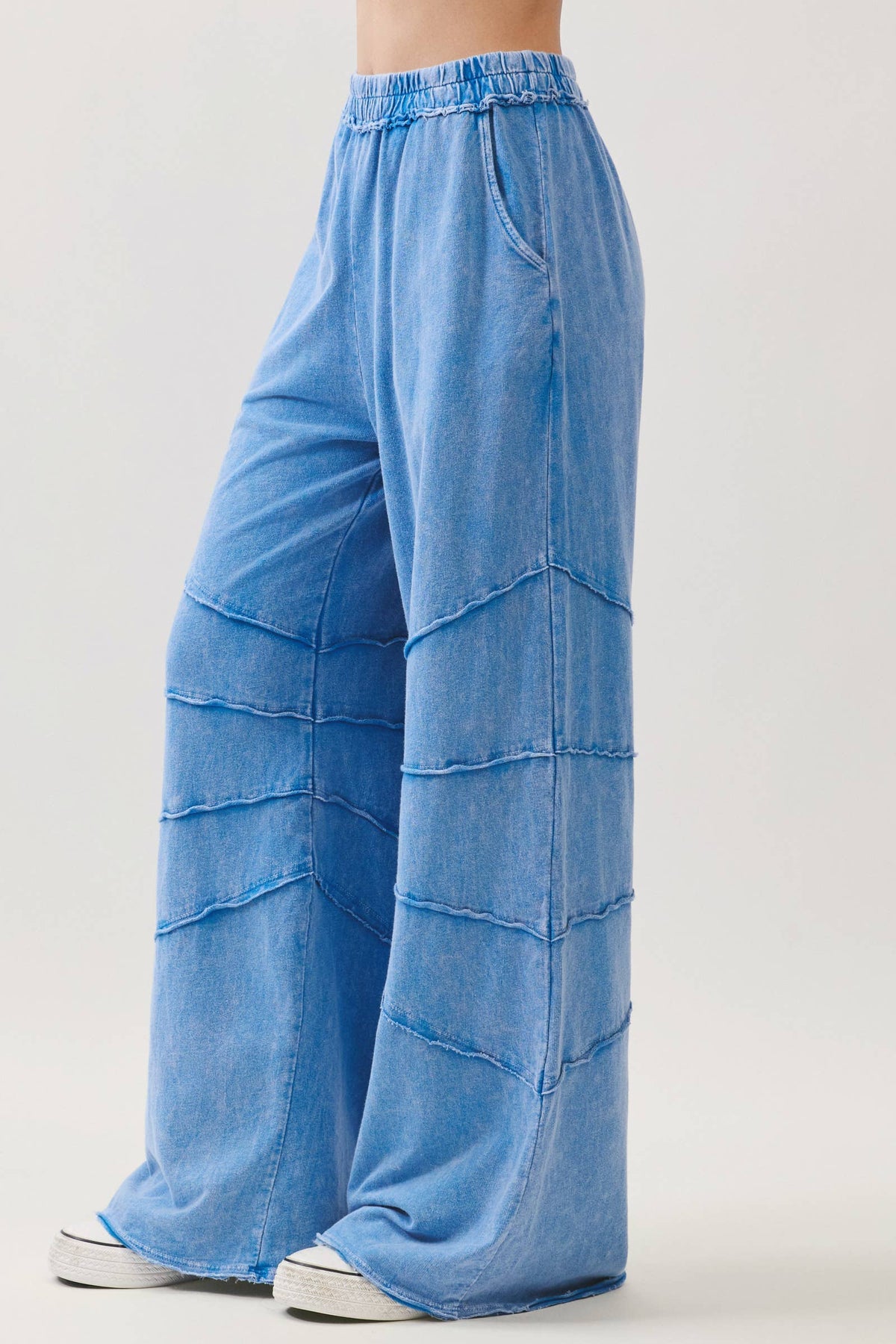 Mineral Washed Seam on Knees Solid Pants HP7104