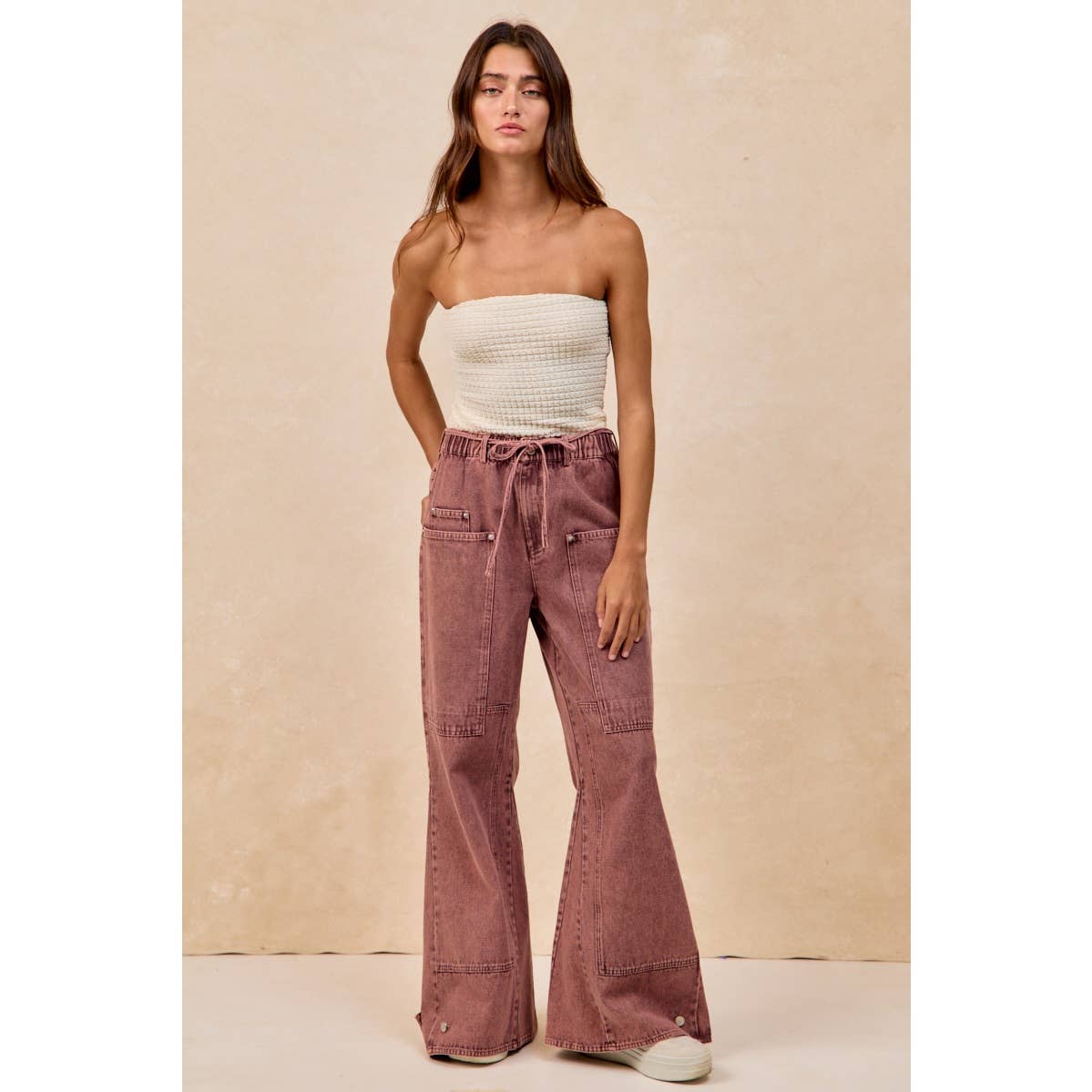 WASHED DENIM CARGO POCKET PANTS WITH WAIST TIE