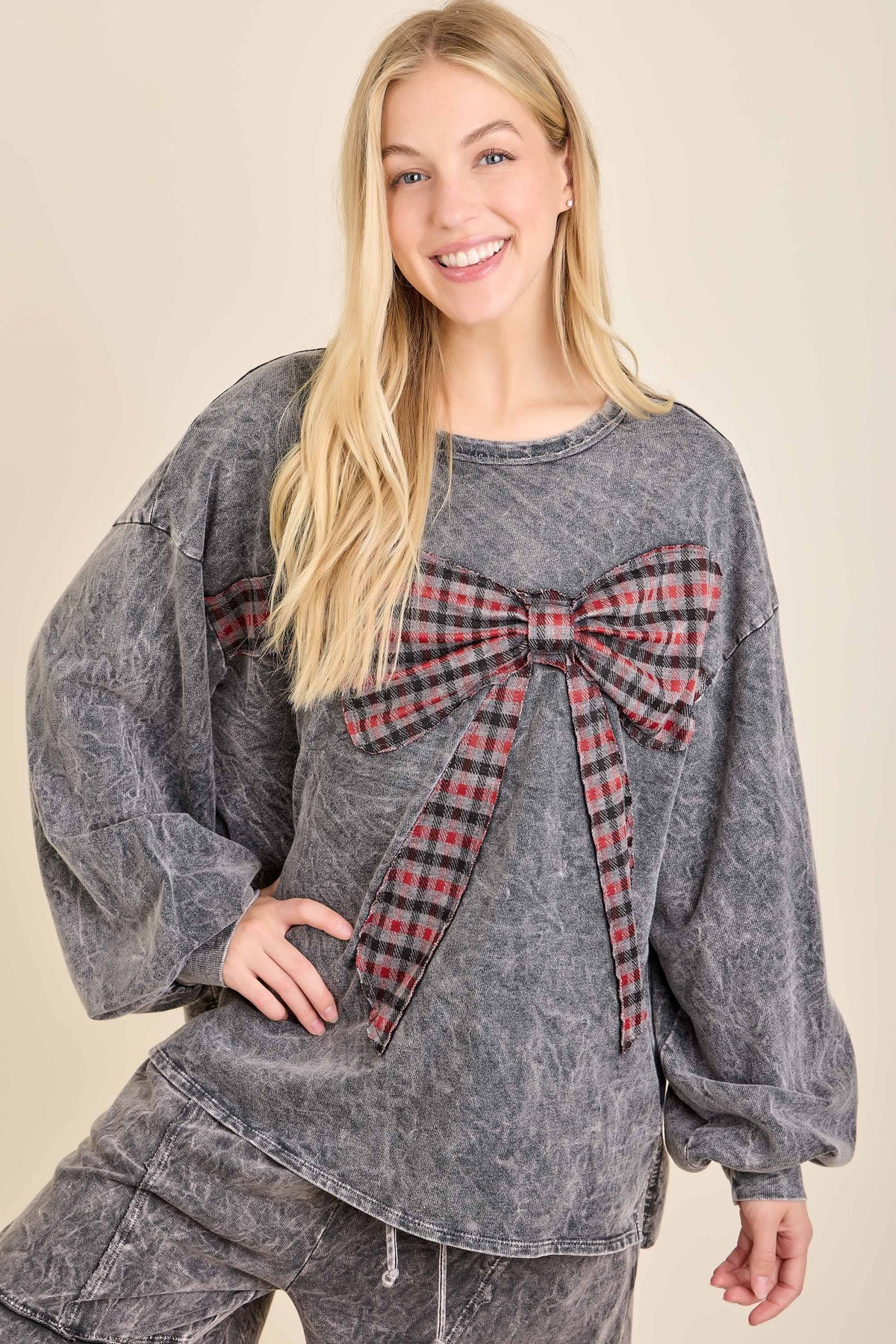 Mineral Washed Plaid Bow Ribbon Sweatshirts HT7680