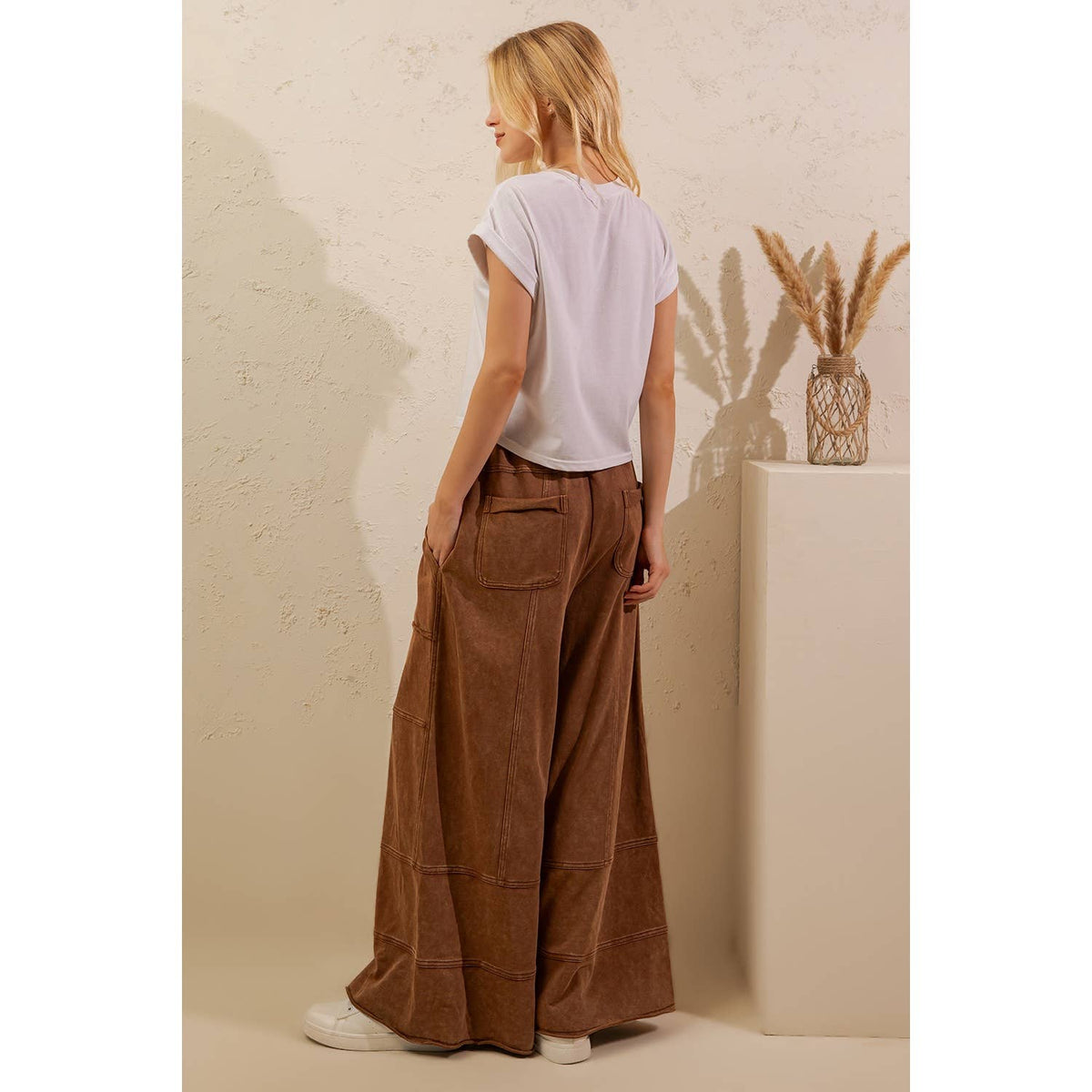 Sage & Fig Wide Leg Pants