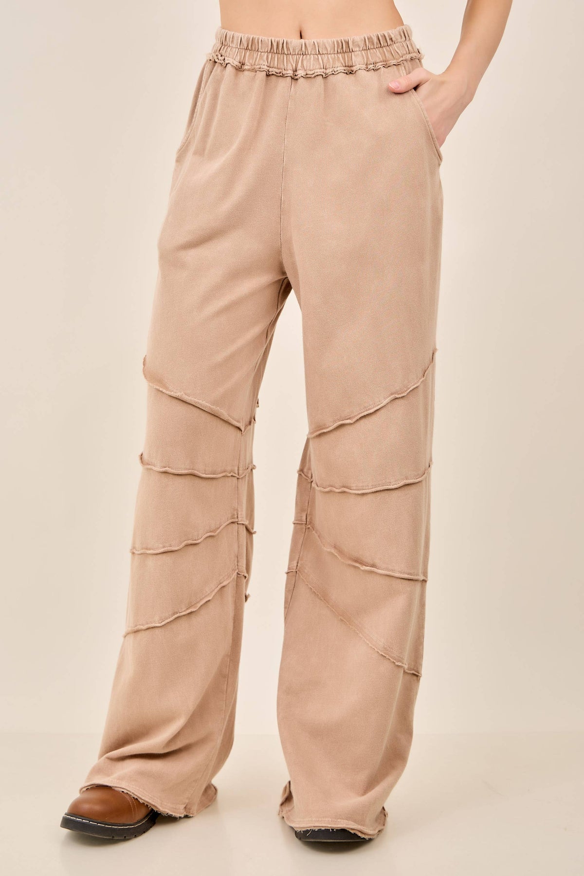 Mineral Washed Seam on Knees Solid Pants HP7104