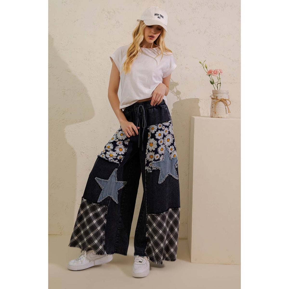 Sage & Fig Wide Leg Plaid with Star Pants